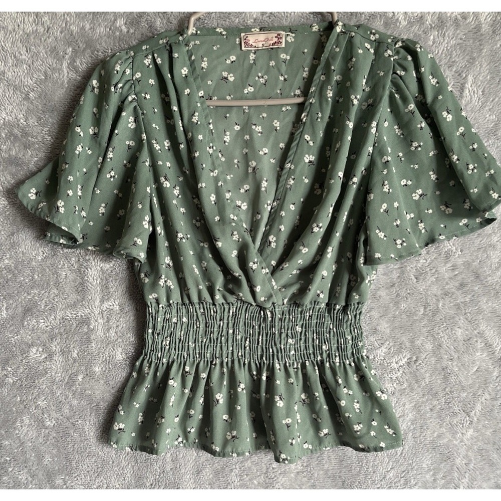 Lunachix Green & White Short sleeve V-neck with fitted elastic waist, sz Small